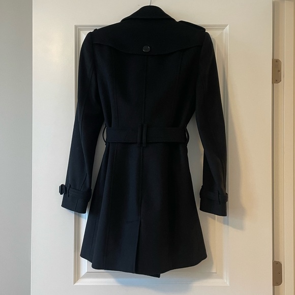 Burberry Coat - Picture 5 of 6